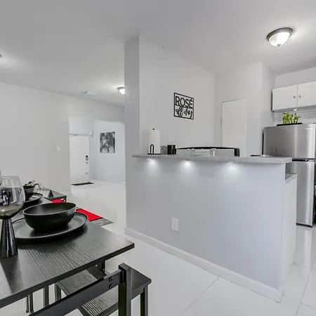 Deco Drive Miami • Near Hard Rock Stadium • South Beach • Wynwood